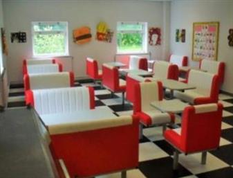 Dyad Fast Food Upholstered Seating Units
